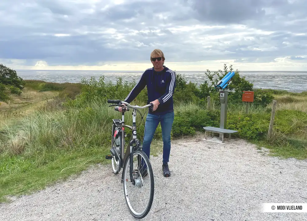 Uitzichtpunt Vlieland bij de Waddenzee.